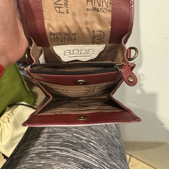 Anuschka Red Leather Crossbody Bag - Picture 7 of 8